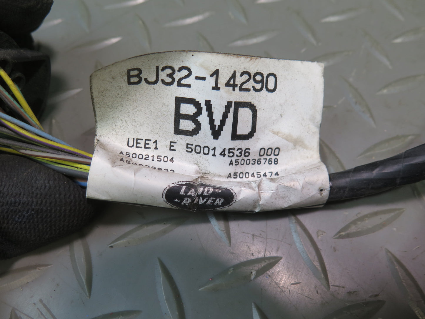 2012-2015 Range Rover Evoque L538 Engine Bay Fuse Relay Box Module