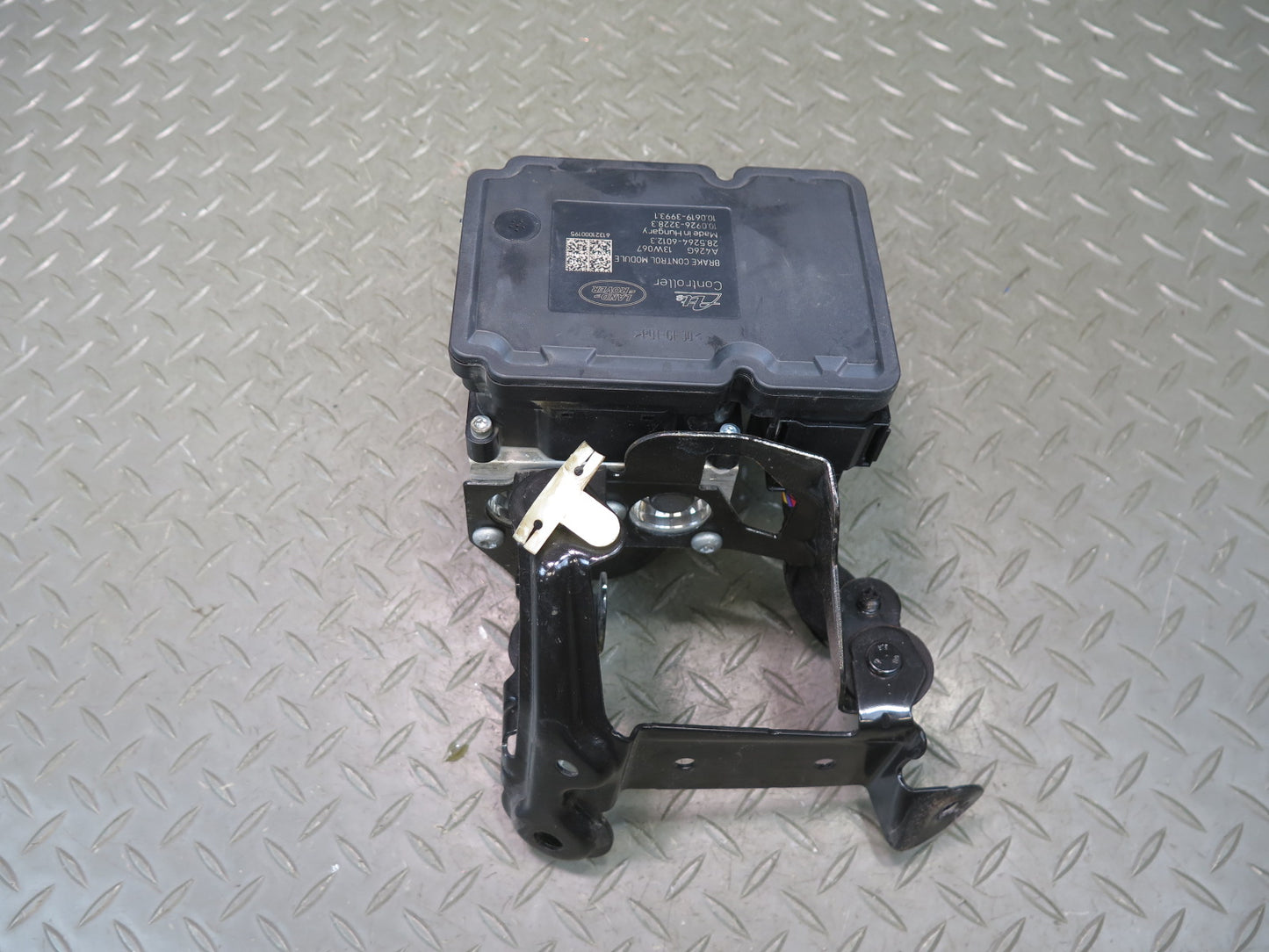 2012-2013 Range Rover Evoque L538 Anti  Lock Brake ABS Pump Module BJ32-2C405-AG