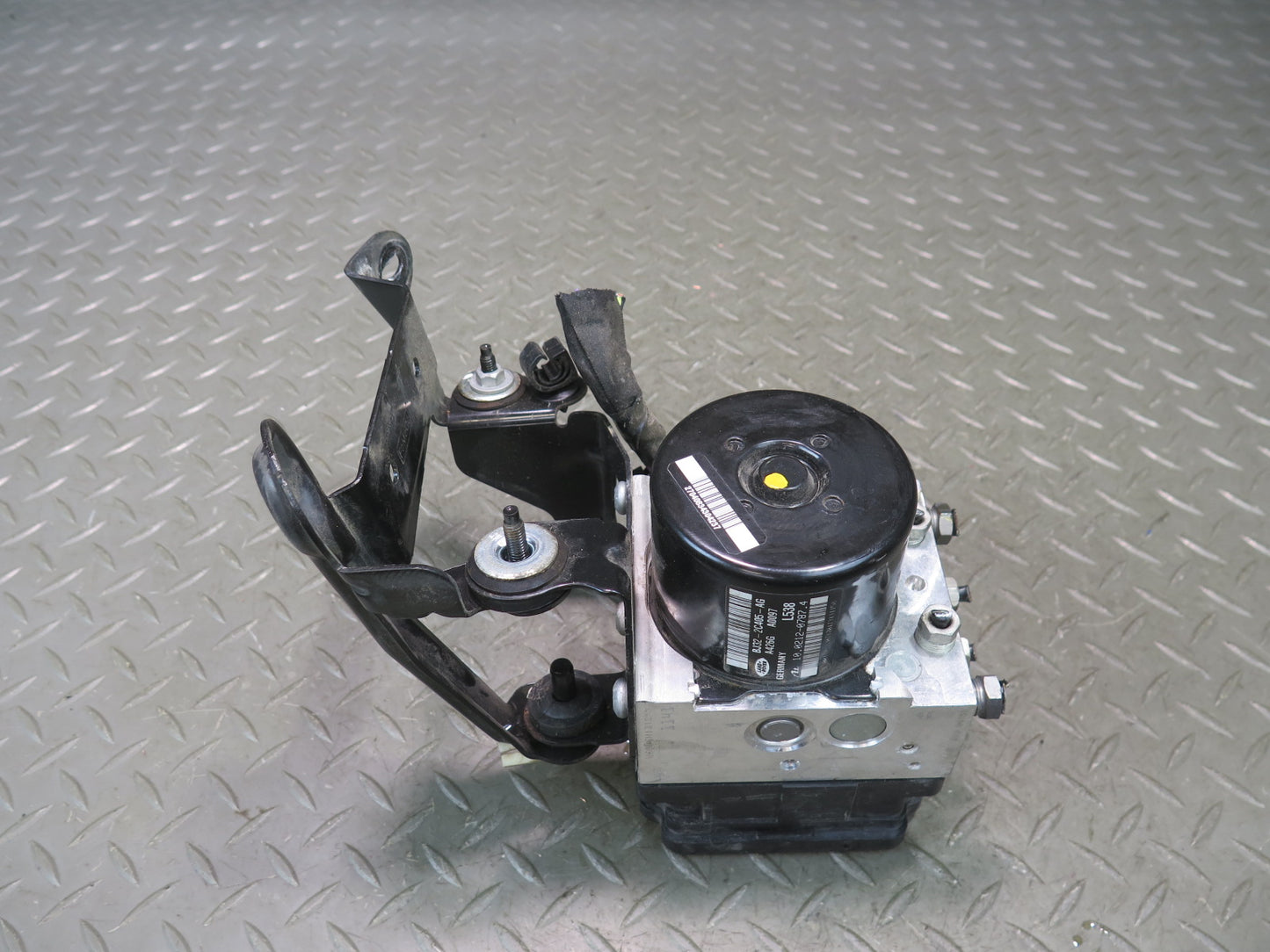 2012-2013 Range Rover Evoque L538 Anti  Lock Brake ABS Pump Module BJ32-2C405-AG