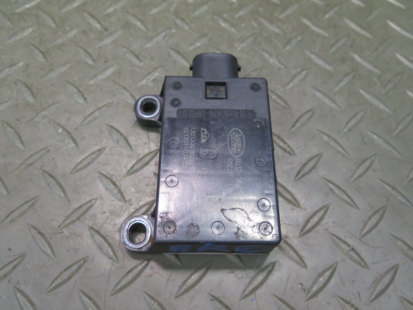 2012-2014 Range Rover Evoque L538 YAW Turn Rate Stability Control Speed Sensor