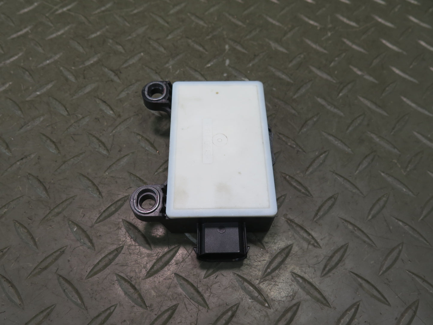 2012-2014 Range Rover Evoque L538 YAW Turn Rate Stability Control Speed Sensor