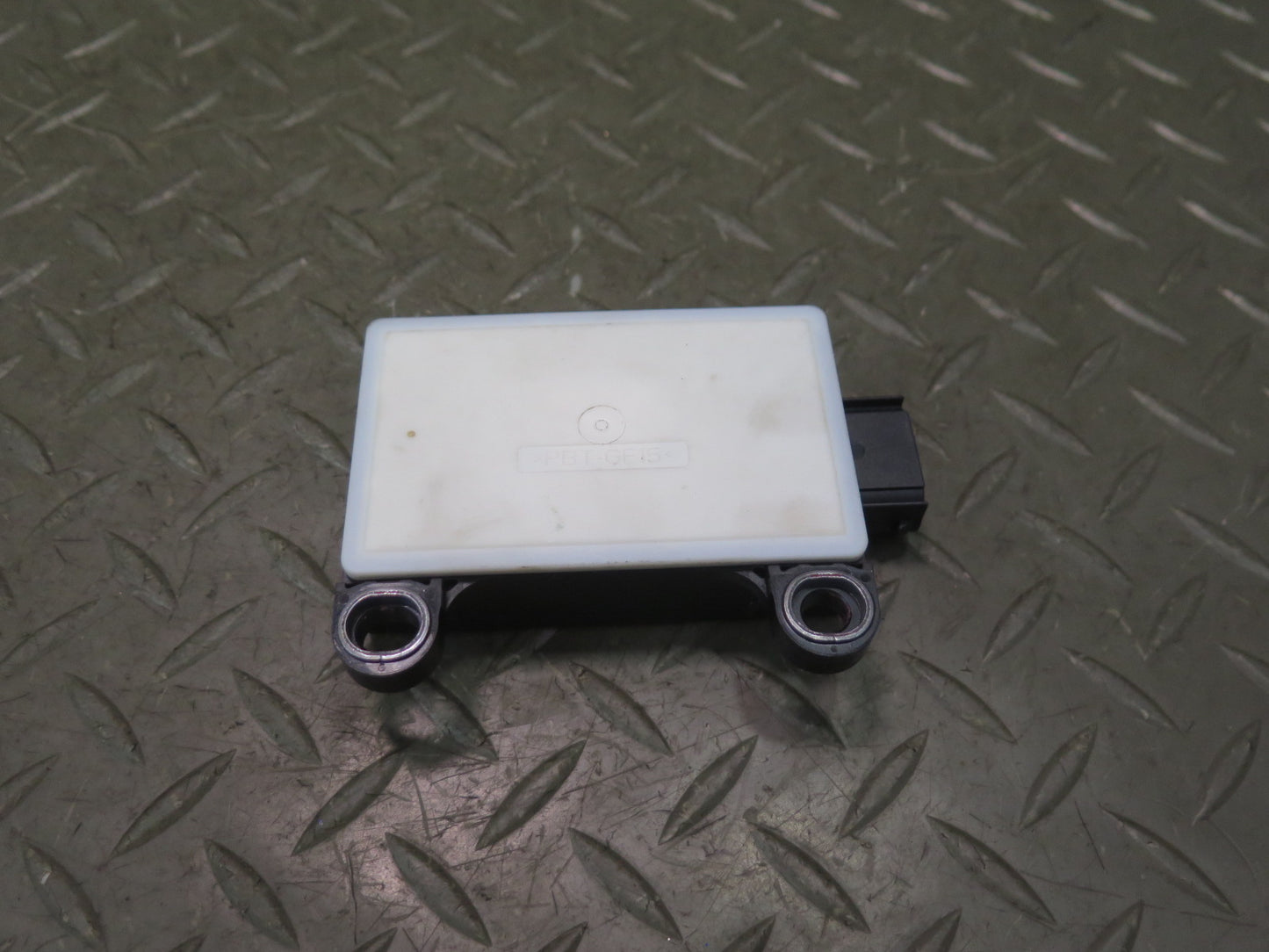2012-2014 Range Rover Evoque L538 YAW Turn Rate Stability Control Speed Sensor