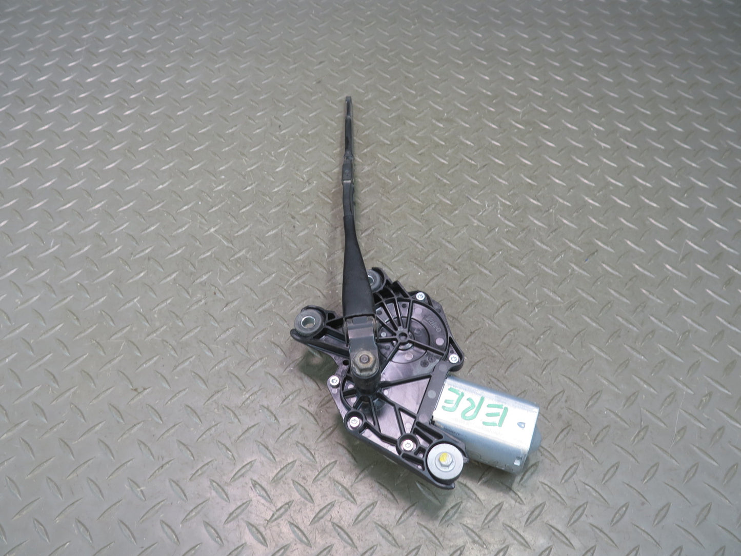 2012-2019 Range Rover Evoque L538 Rear Tailgate Wiper Motor w Arm