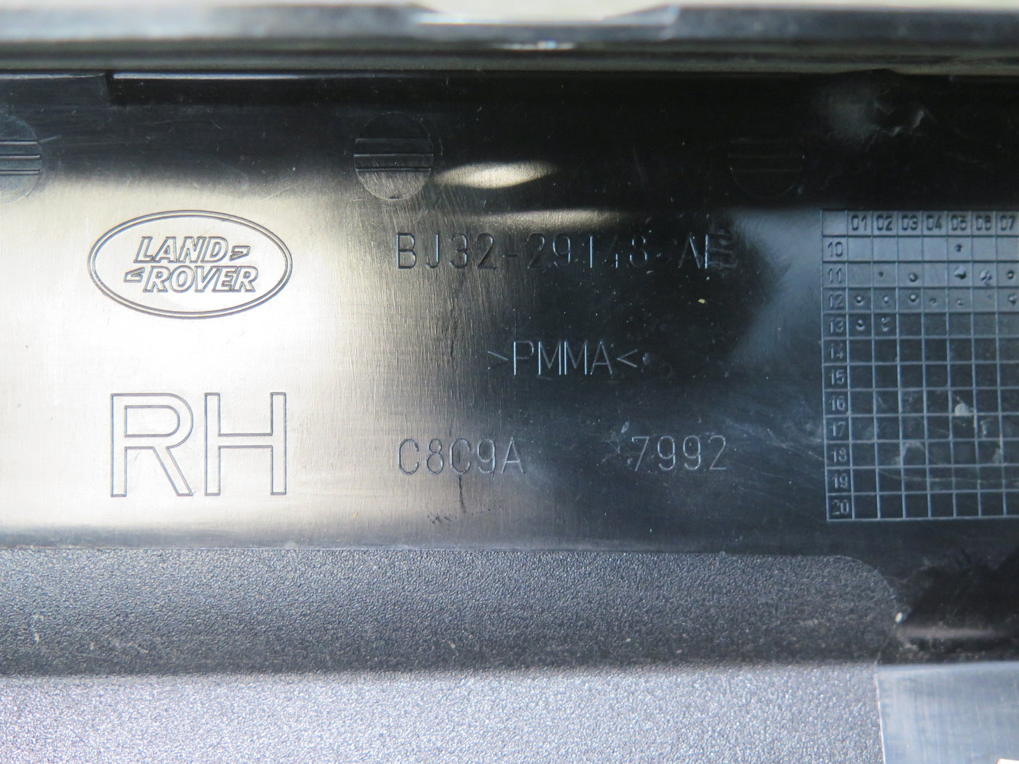 2012-2013 Range Rover Evoque L538 4DOOR Rear Exterior D Pillar Trim Molding Set