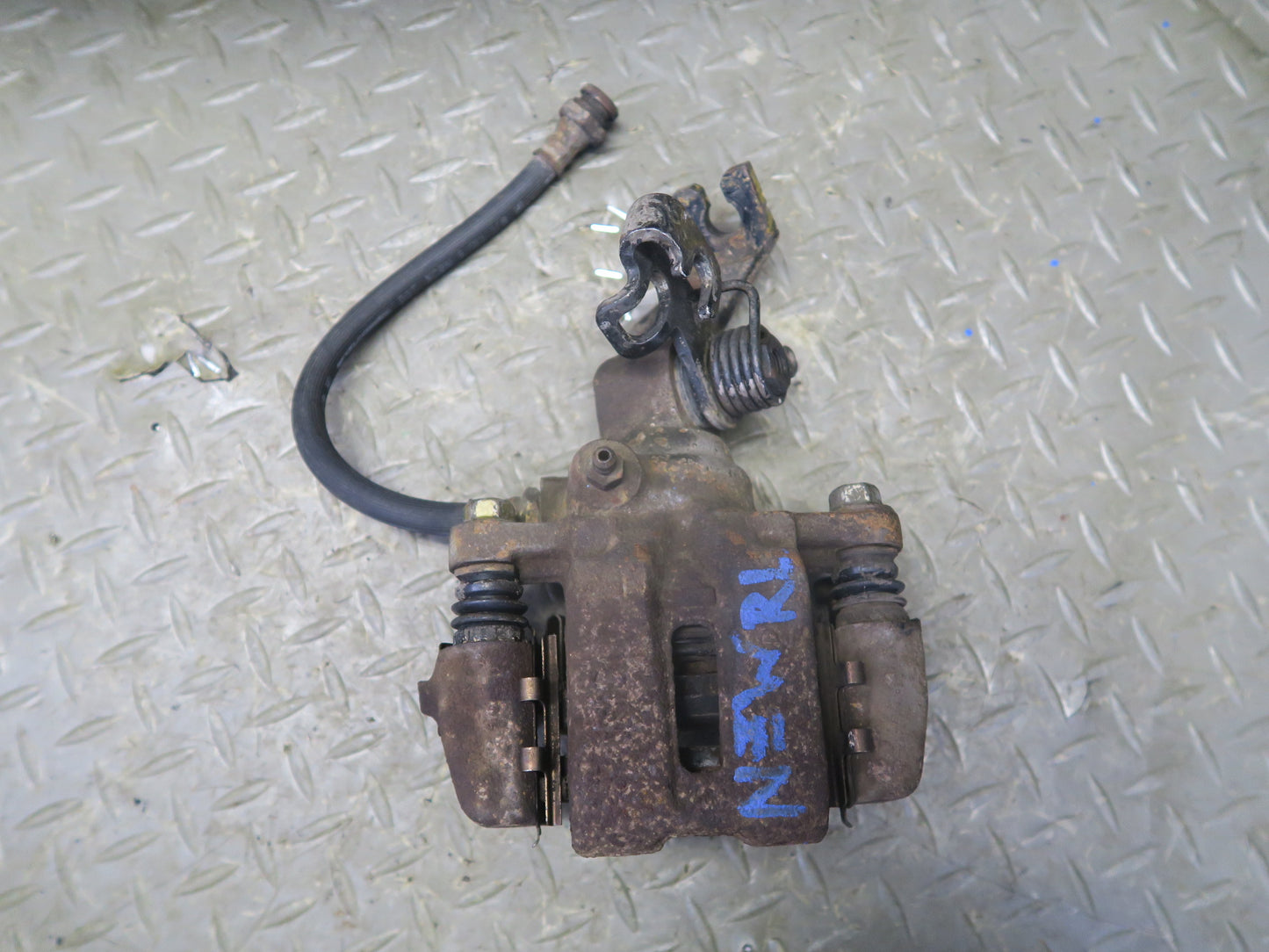 81-83 Datsun S130 280ZX Set of 2 Rear Left & Right Brake Caliper 80K Miles OEM