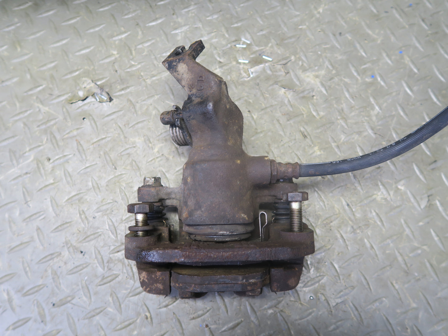 81-83 Datsun S130 280ZX Set of 2 Rear Left & Right Brake Caliper 80K Miles OEM