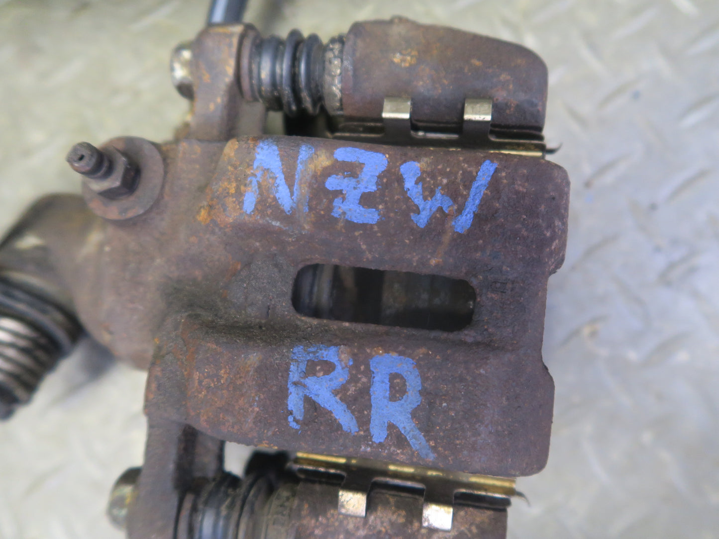 81-83 Datsun S130 280ZX Set of 2 Rear Left & Right Brake Caliper 80K Miles OEM