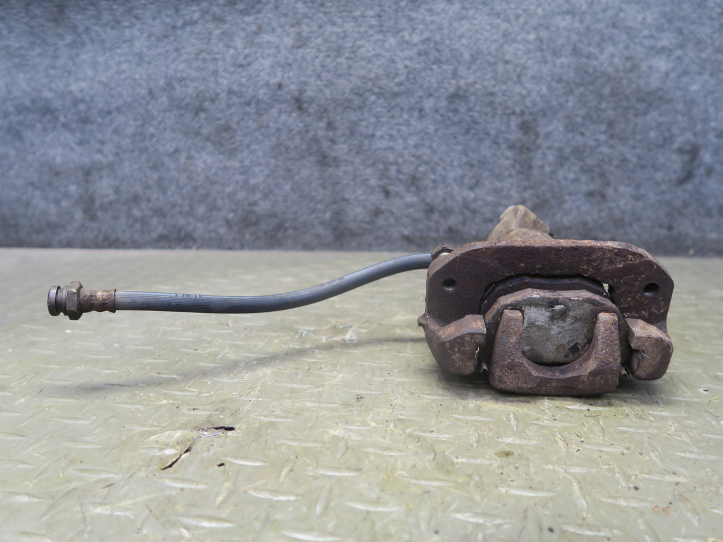 81-83 Datsun S130 280ZX Set of 2 Rear Left & Right Brake Caliper 80K Miles OEM