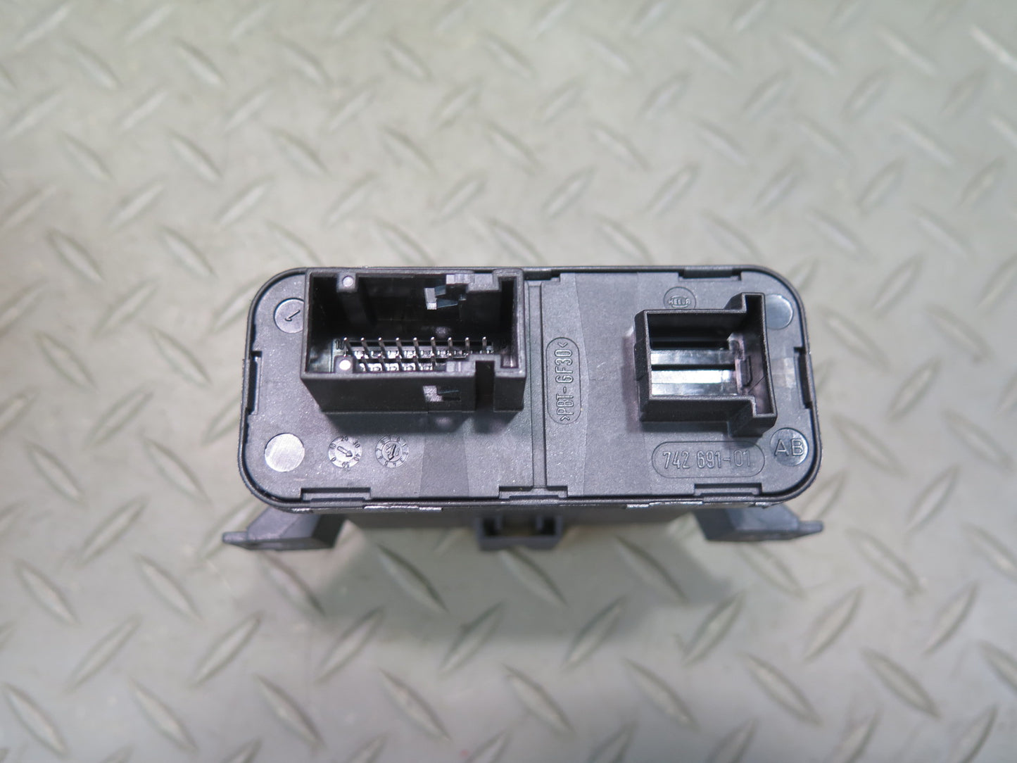 12-13 Range Rover Evoque L538 2.0L Engine ECU ECM Speedo Fuse Box Keyless Set