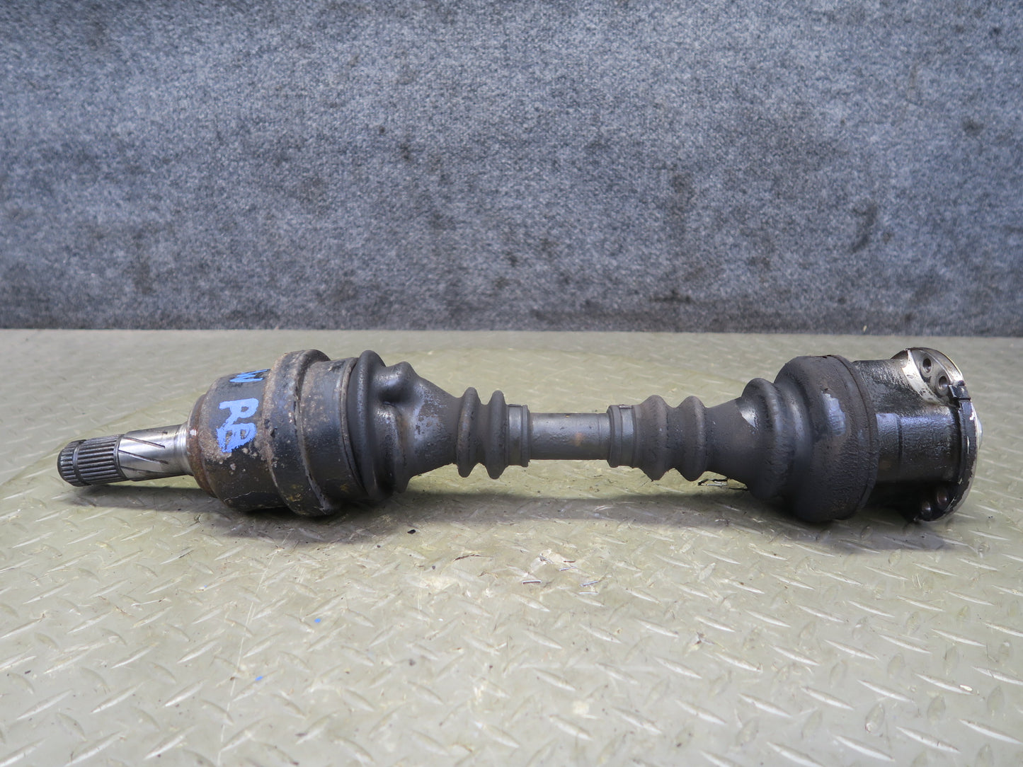 82-83 Datsun Nissan 280ZX S130 Turbo 2+0 Rear Right Axle Shaft 80K Miles OEM
