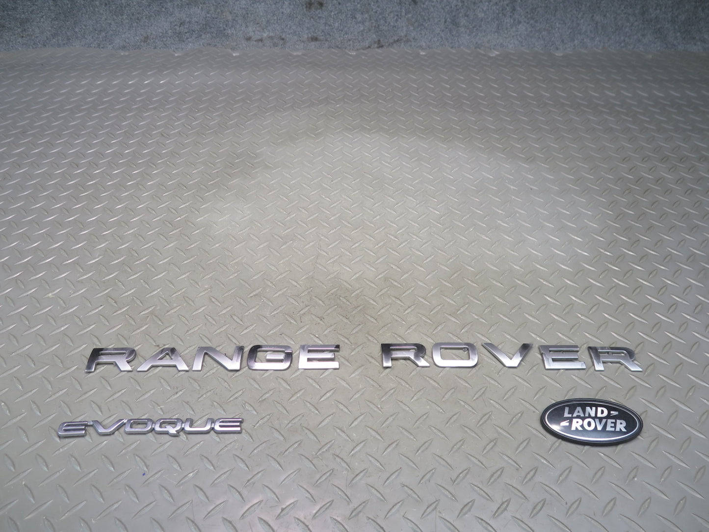 2012-2019 Range Rover Evoque L538 Rear Emblem Logo Badge Letter Symbol Set