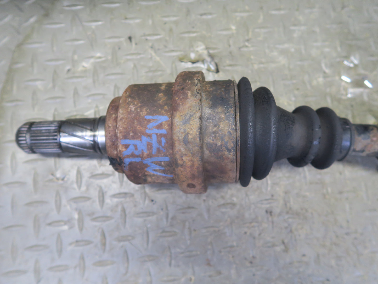 82-83 Datsun Nissan 280ZX S130 Turbo 2+0 Rear Left Axle Shaft 80K Miles OEM