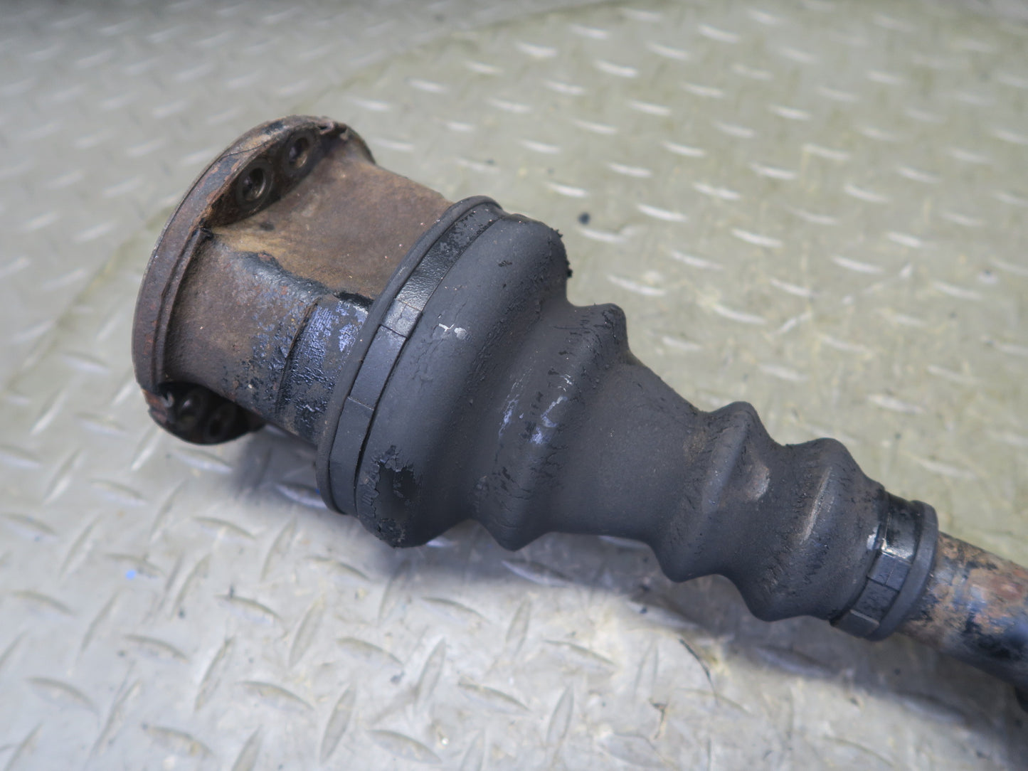 82-83 Datsun Nissan 280ZX S130 Turbo 2+0 Rear Left Axle Shaft 80K Miles OEM