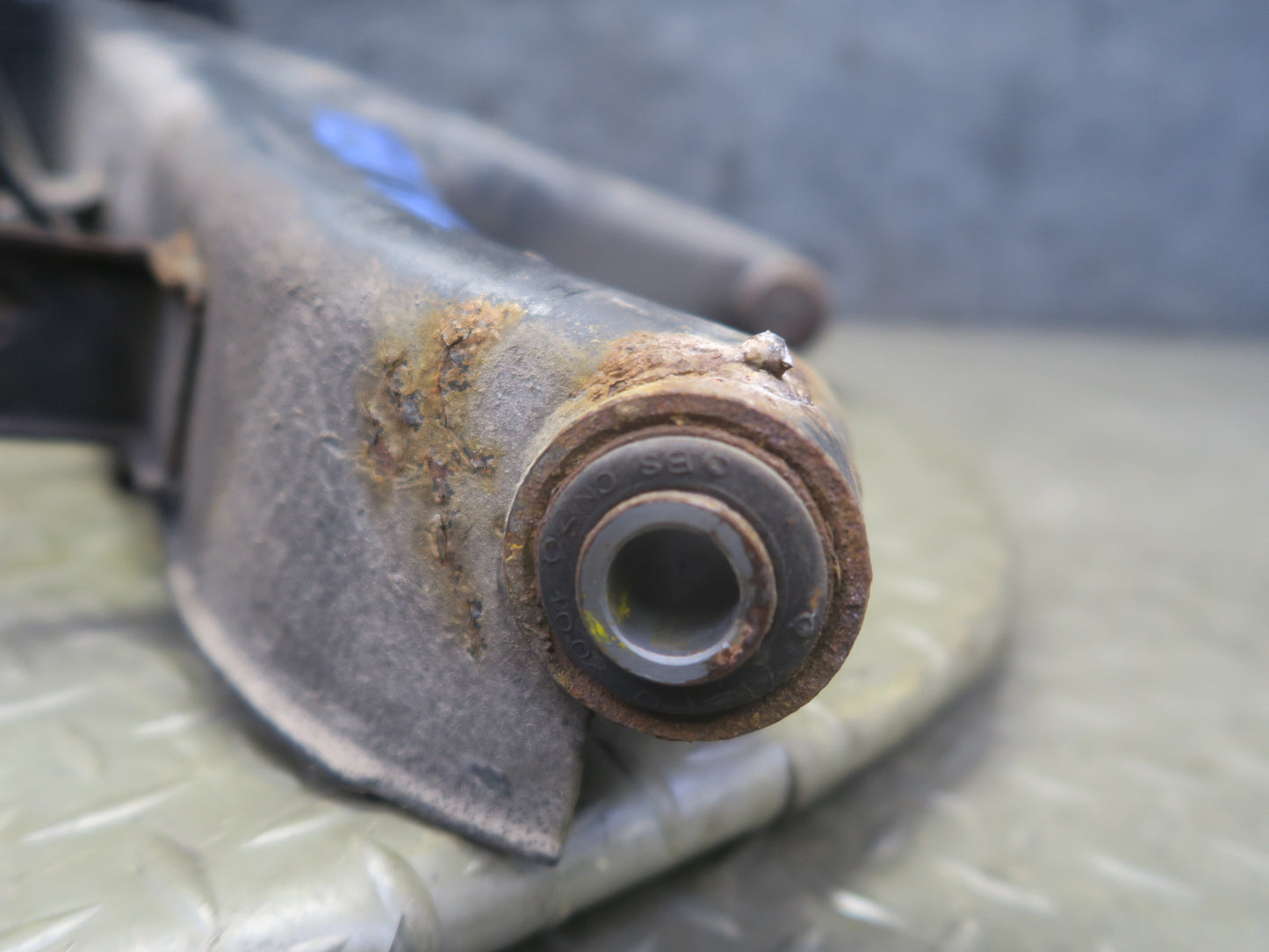 82-83 Datsun 280ZX S130 Turbo 2+0 Rear Left Trailing Arm Hub Spindle 80K OEM