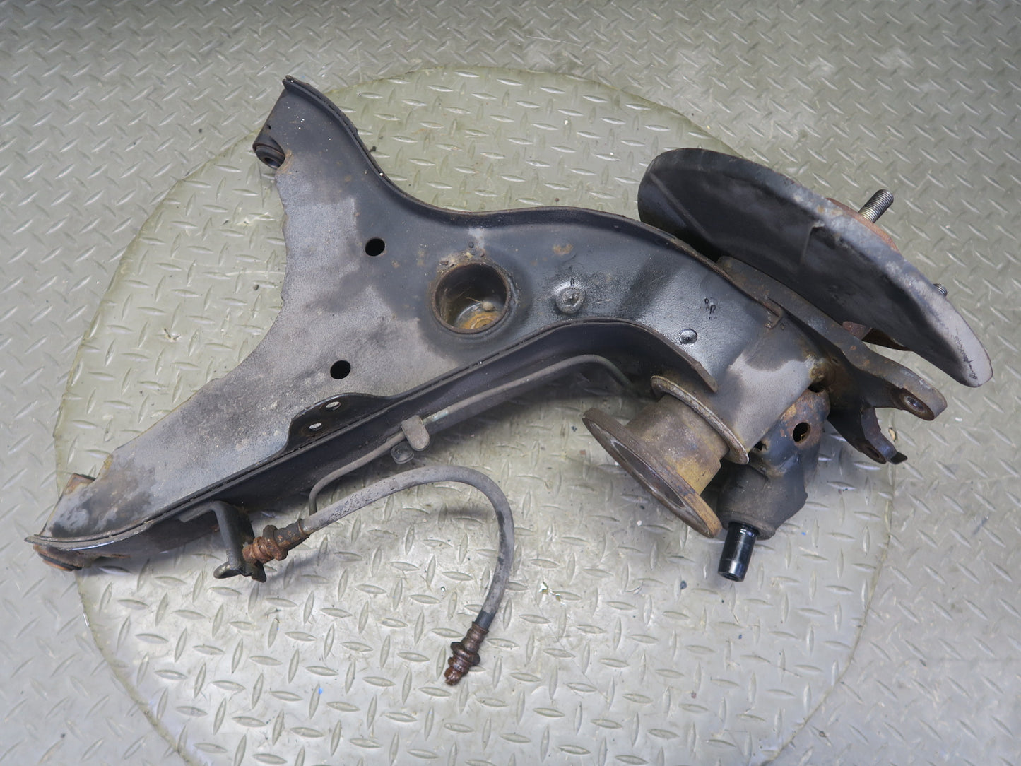82-83 Datsun 280ZX S130 Turbo 2+0 Rear Left Trailing Arm Hub Spindle 80K OEM