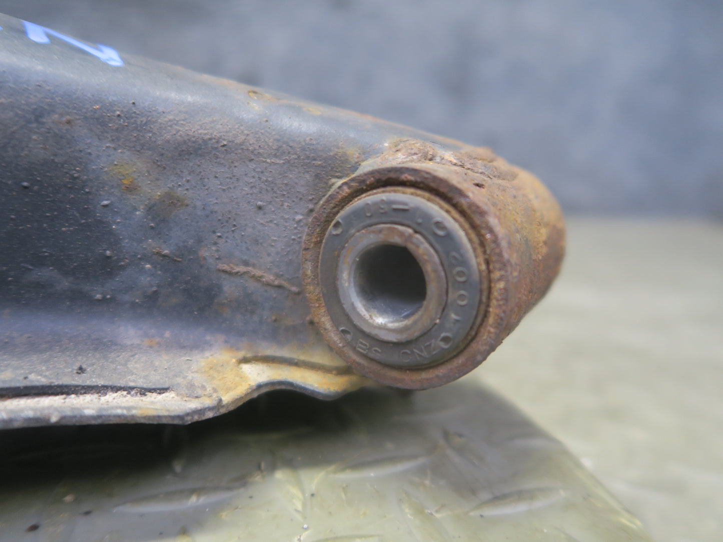 82-83 Datsun 280ZX S130 Turbo 2+0 Rear Right Trailing Arm Hub Spindle 80K OEM