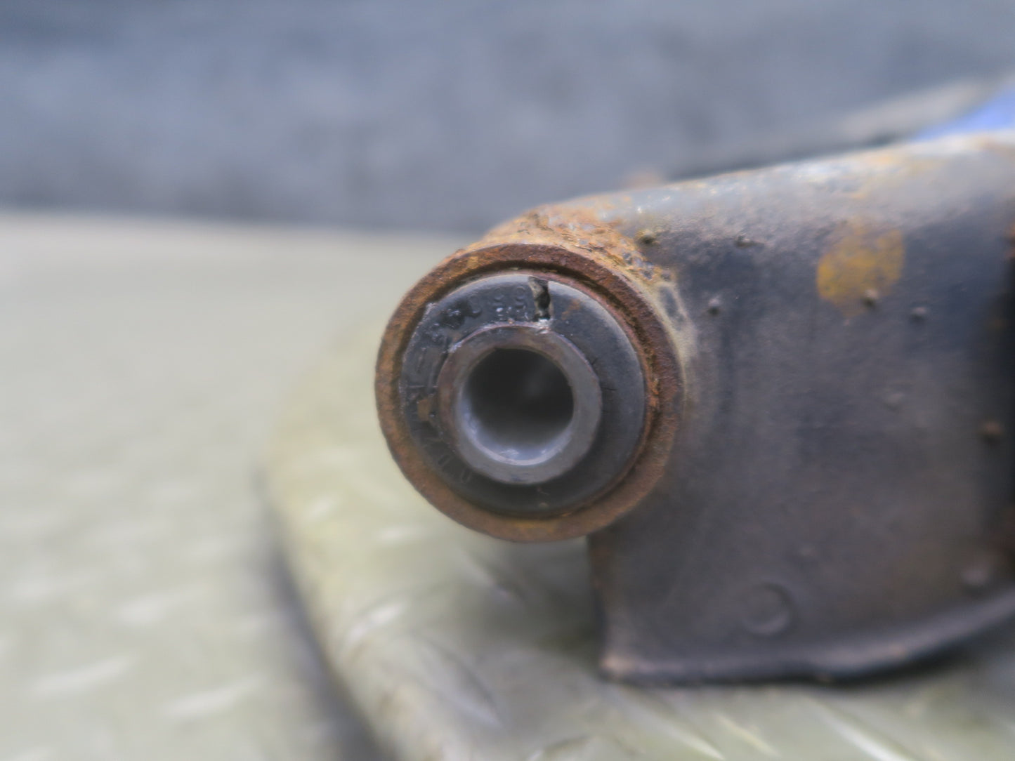 82-83 Datsun 280ZX S130 Turbo 2+0 Rear Right Trailing Arm Hub Spindle 80K OEM