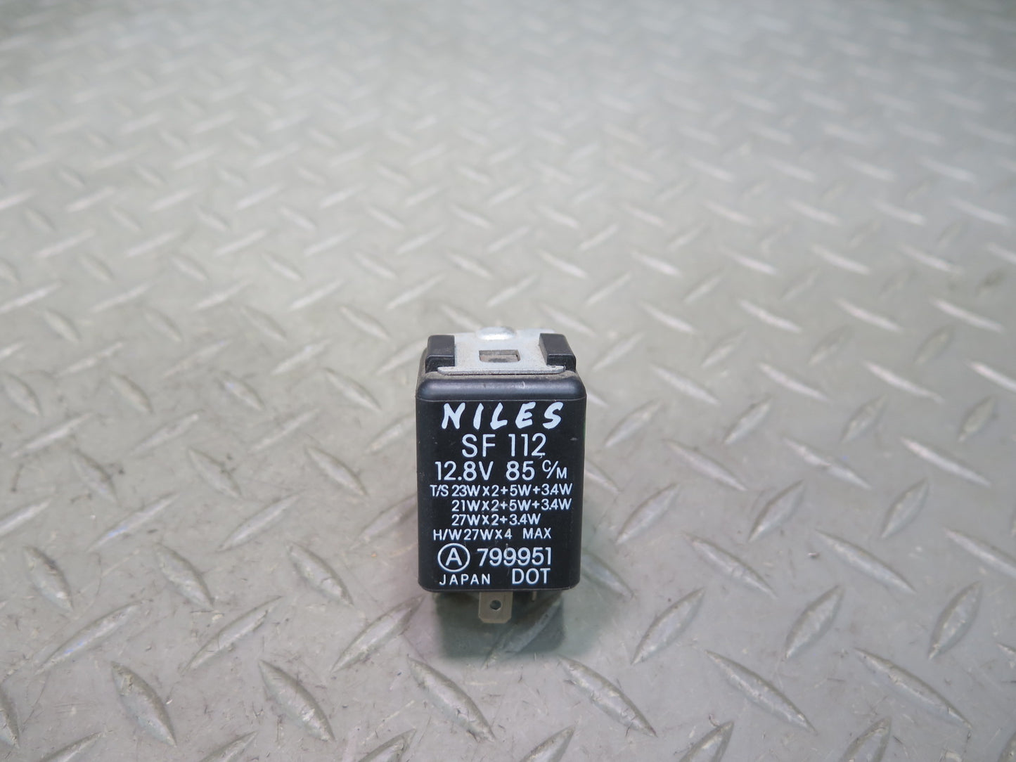79-83 Datsun 280ZX S130 Turn Signal Flasher Relay OEM