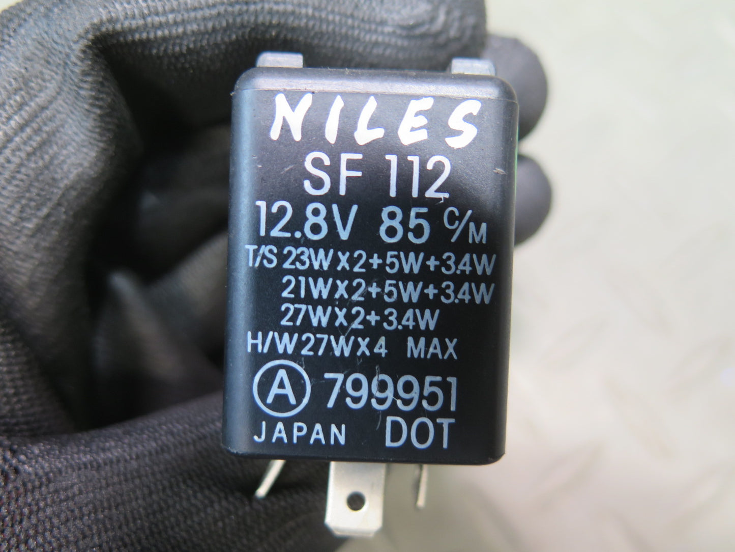79-83 Datsun 280ZX S130 Turn Signal Flasher Relay OEM