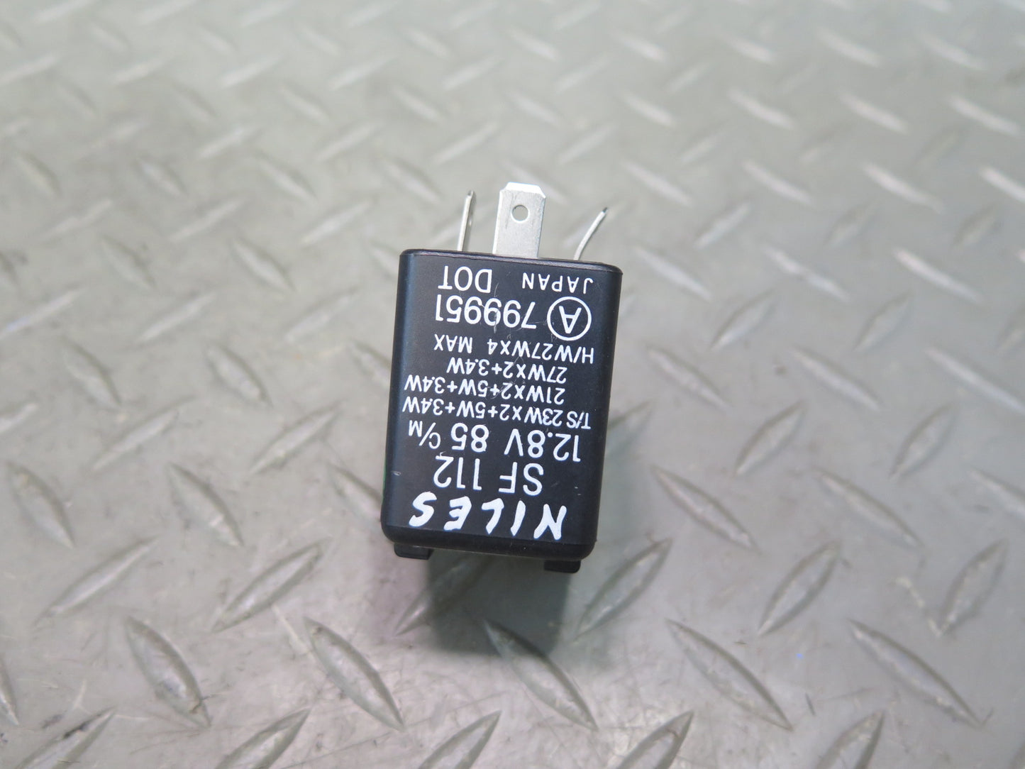 79-83 Datsun 280ZX S130 Turn Signal Flasher Relay OEM