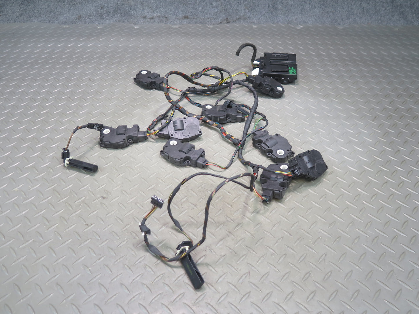 14-16 BMW F32 435iX Hvac Control Unit w Actuator Flap Motors & Wiring Set OEM