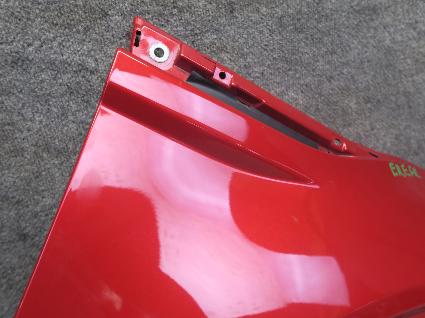 2012-2019 Range Rover Evoque L538 Front Right Fender Shell Cover Panel RED