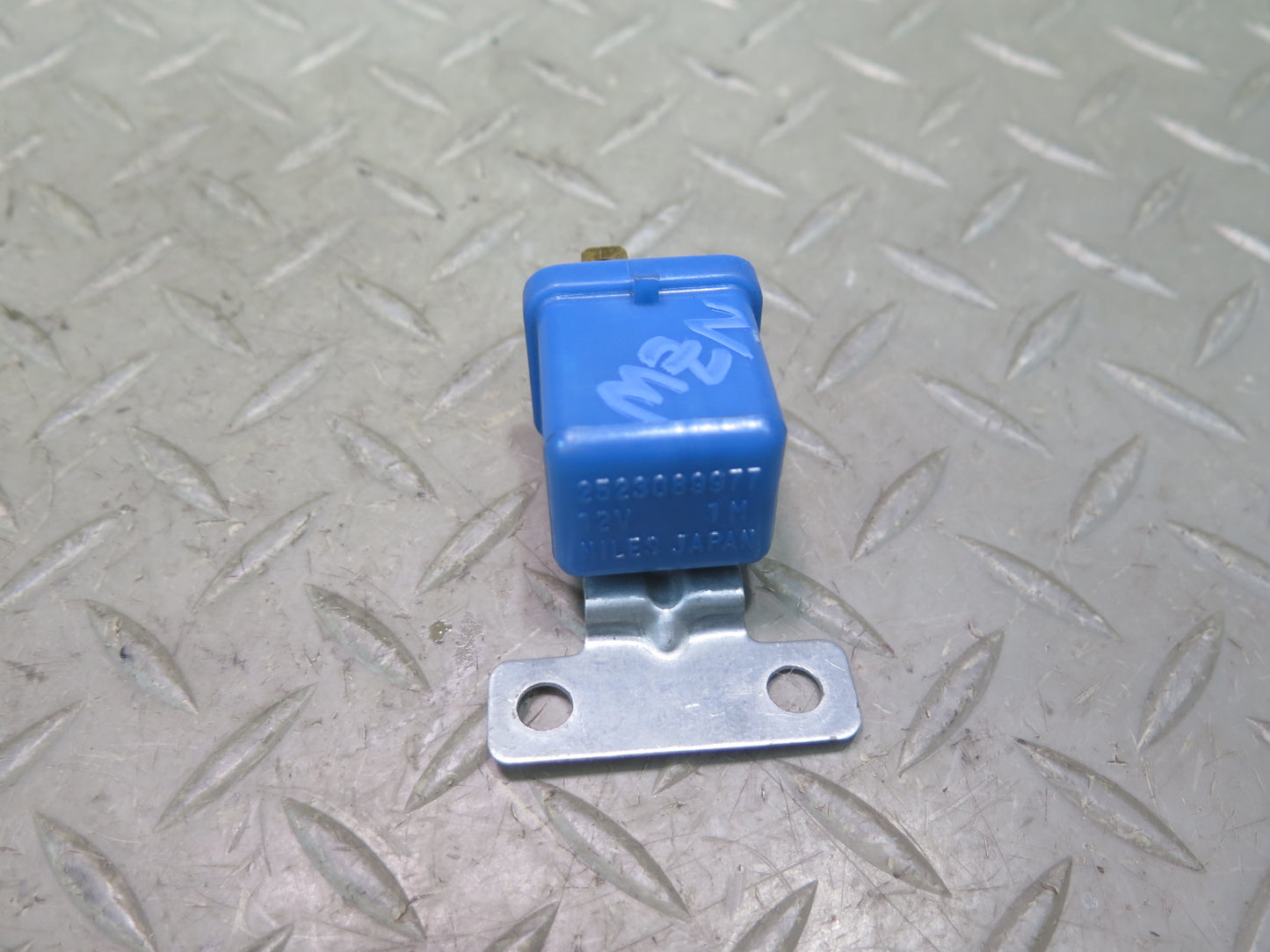 82-83 Datsun 280ZX S130 Cruise Control Relay w Mount OEM