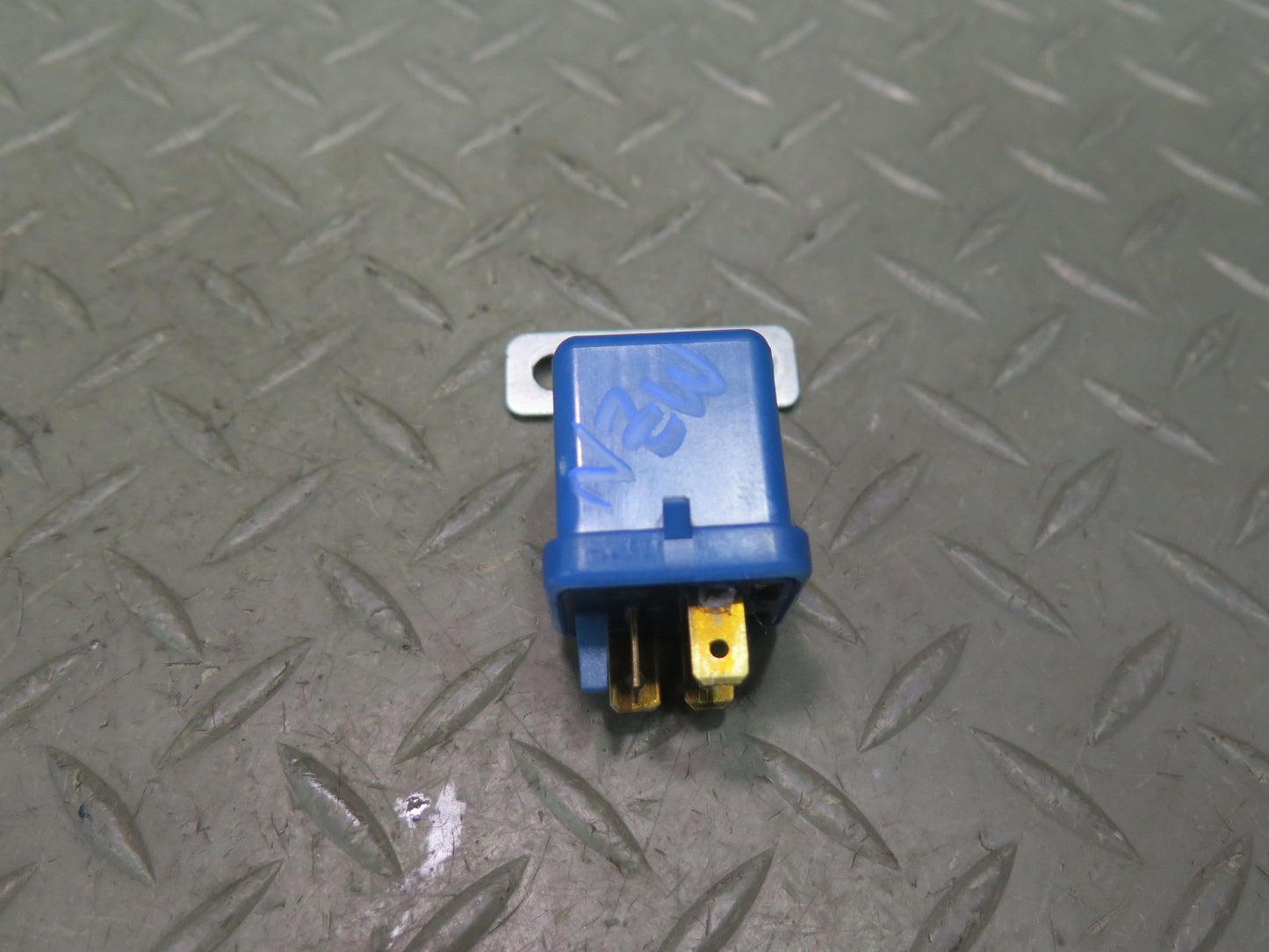 82-83 Datsun 280ZX S130 Cruise Control Relay w Mount OEM