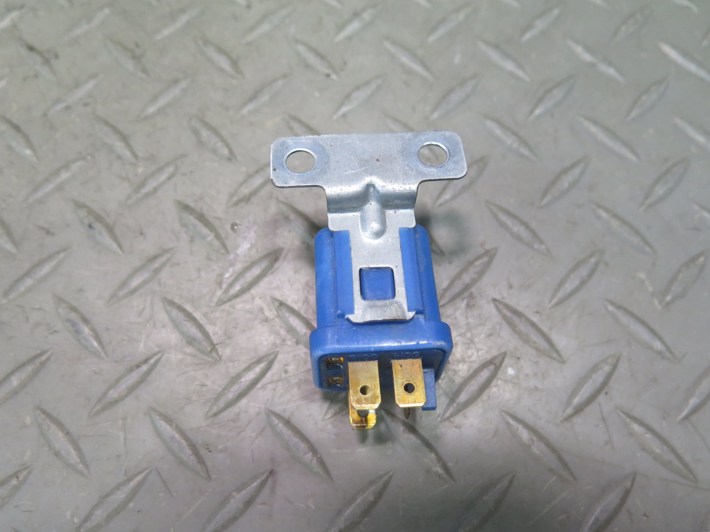 82-83 Datsun 280ZX S130 Cruise Control Relay w Mount OEM