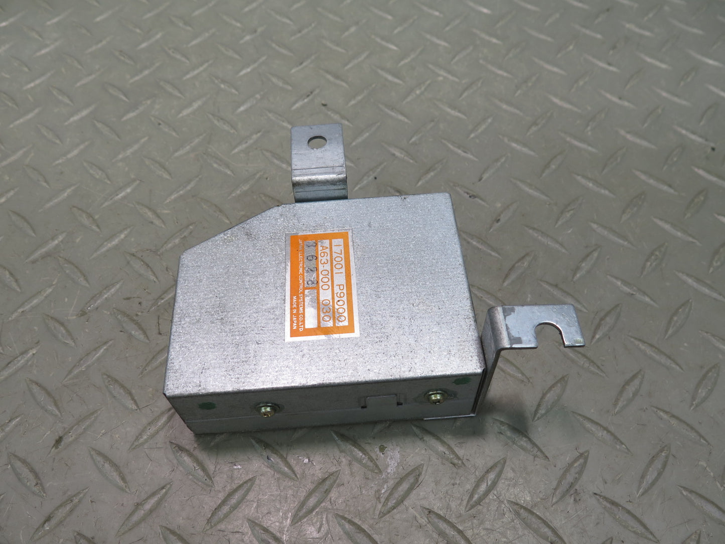 81-83 Datsun S130 280ZX Turbo Fuel Pump Control Module 17001-P9000 OEM