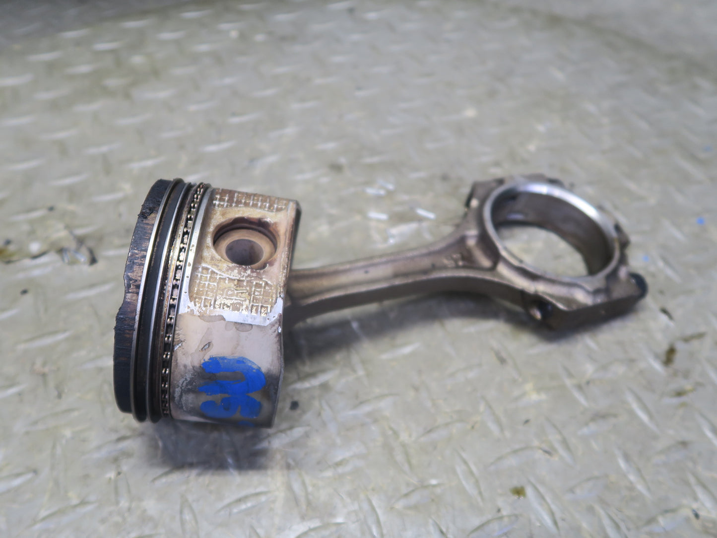 98-00 Lexus LS400 SC400 GS400 1UZFE Set of 8 Engine Piston Connecting Rod OEM