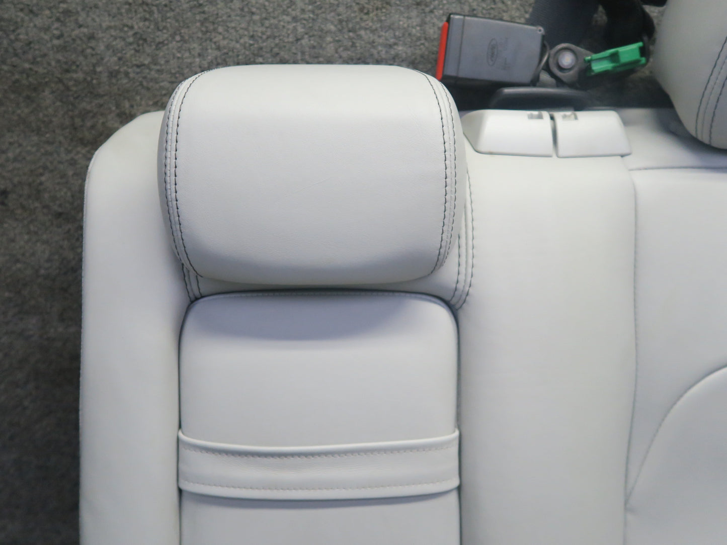 2012-2013 Range Rover Evoque L538 4DOOR Rear Left Seat Upper Leather Cushion