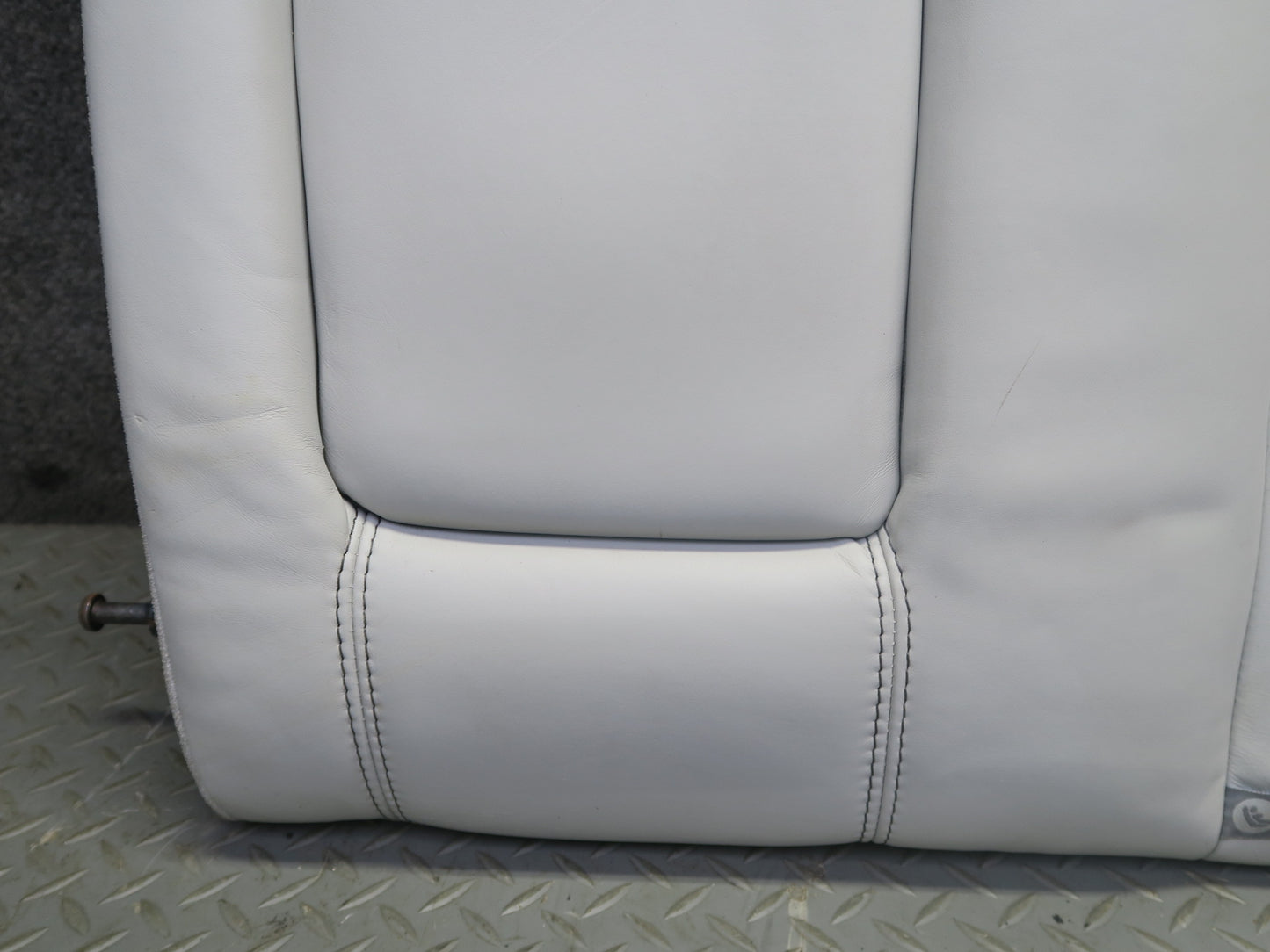 2012-2013 Range Rover Evoque L538 4DOOR Rear Left Seat Upper Leather Cushion