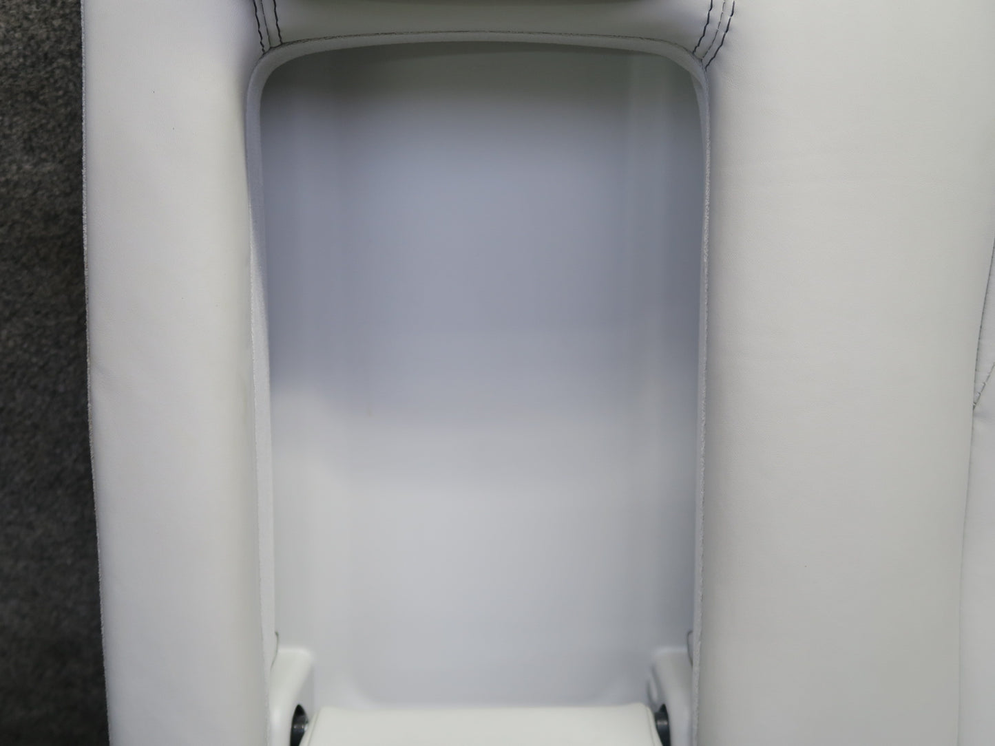 2012-2013 Range Rover Evoque L538 4DOOR Rear Left Seat Upper Leather Cushion