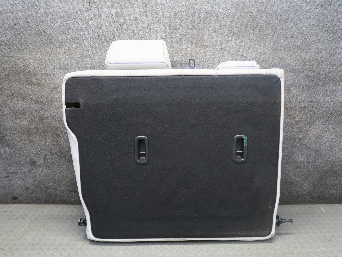 2012-2013 Range Rover Evoque L538 4DOOR Rear Left Seat Upper Leather Cushion