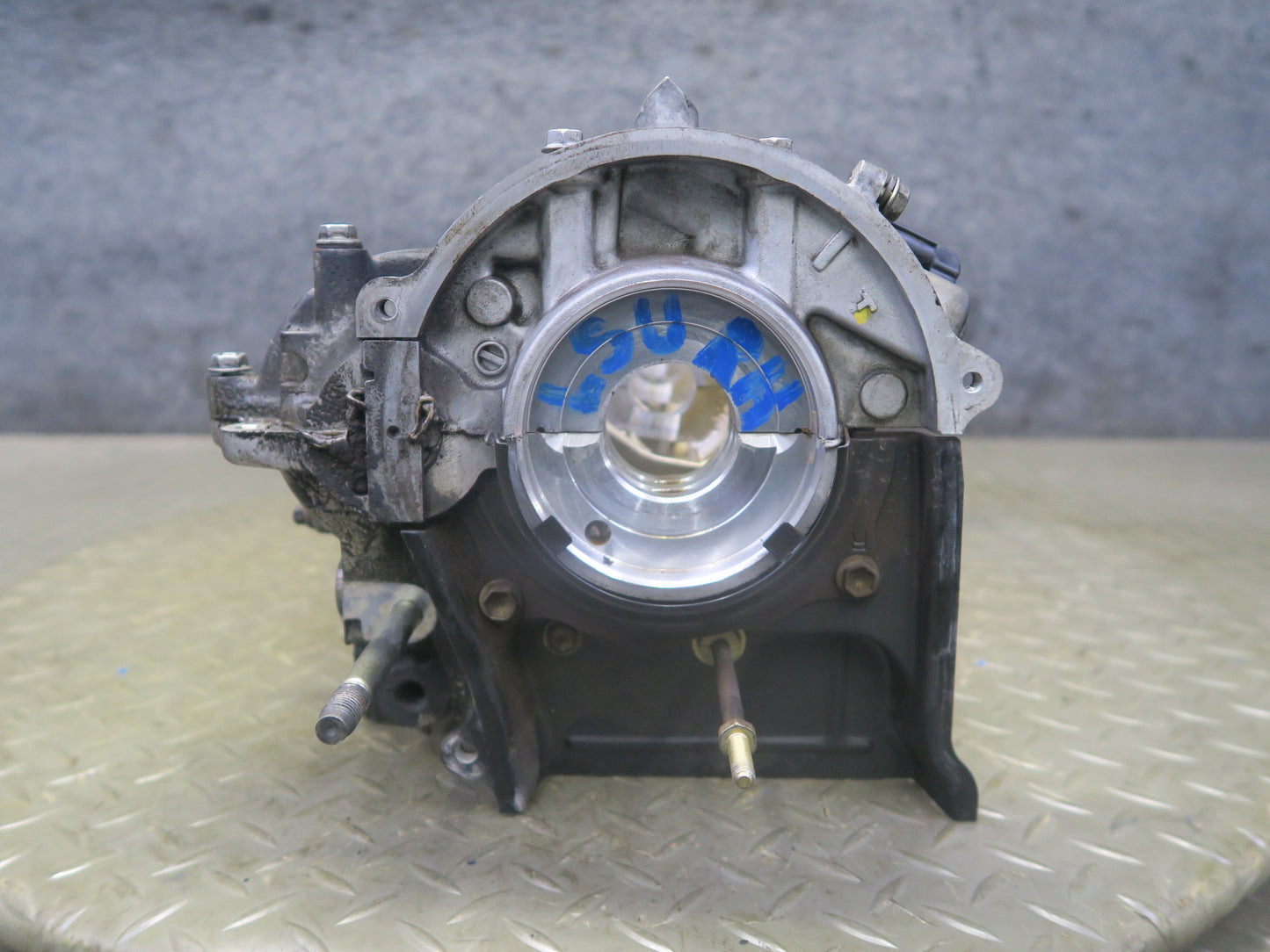 98-00 Lexus LS400 SC400 1UZFE 4.0L Right Engine Cylinder Head OEM