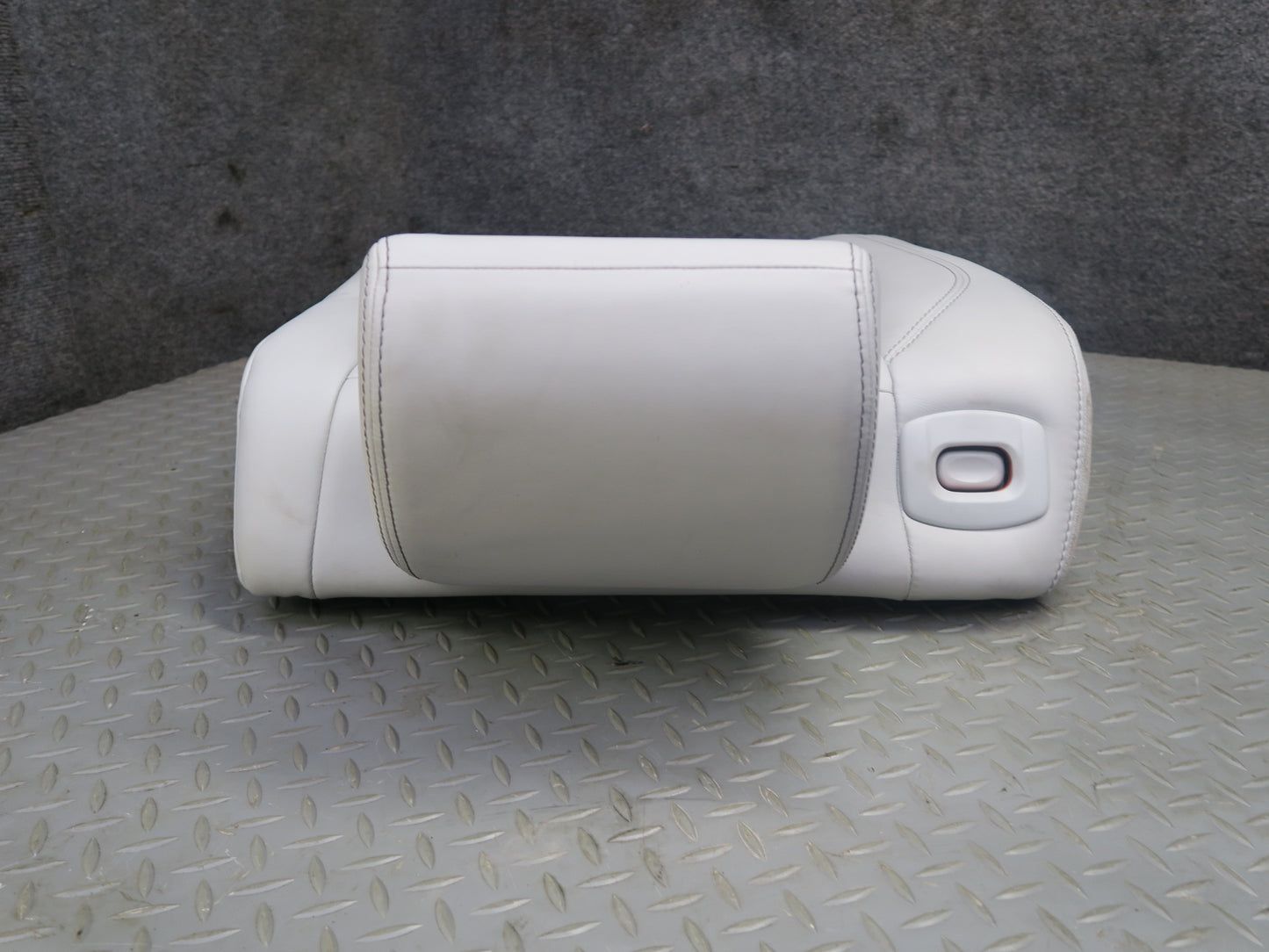 2012-2013 Range Rover Evoque L538 4DOOR Rear Right Seat Upper Leather Cushion