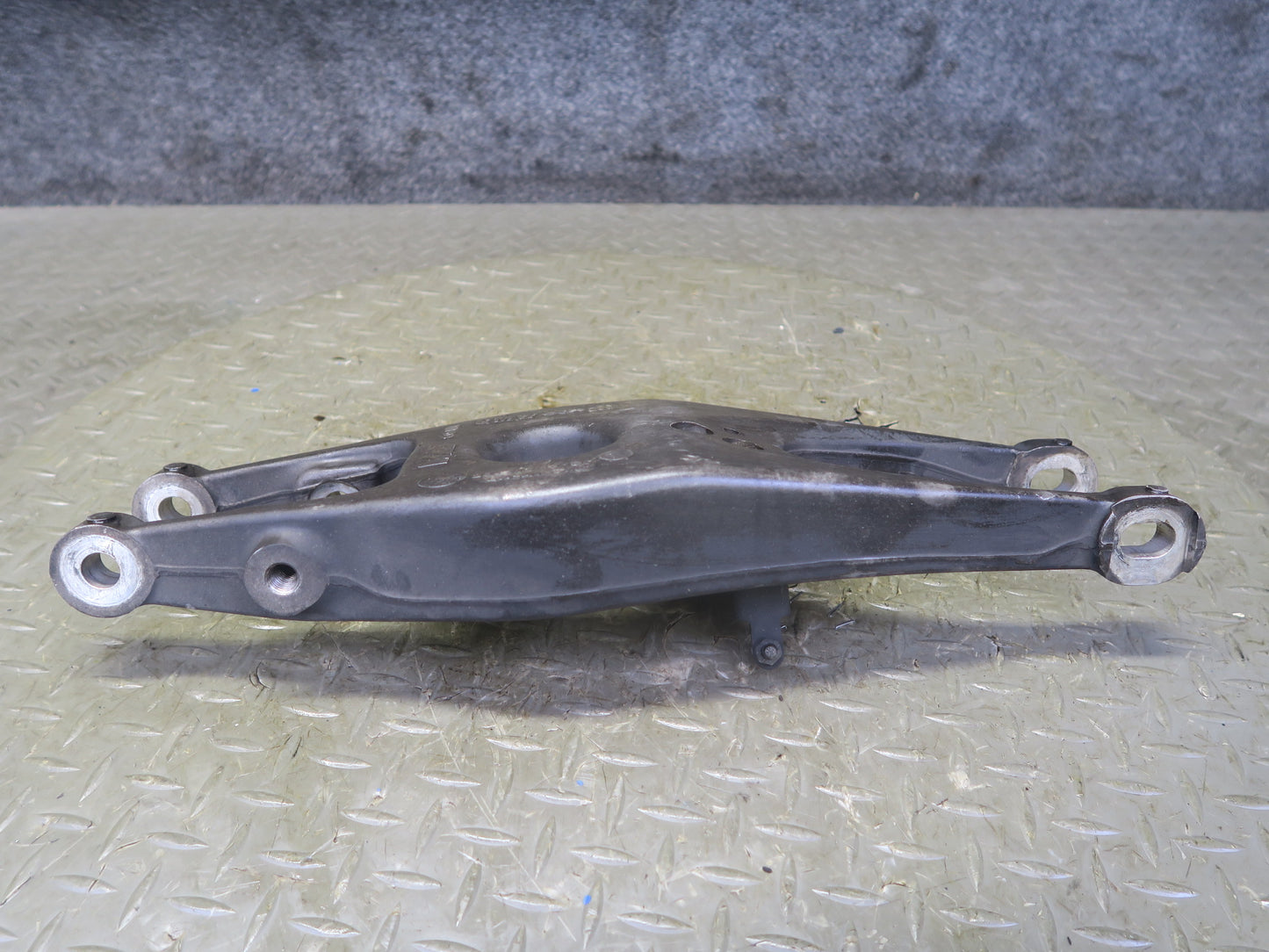 08-13 BMW E90 E92 E93 M3 Rear Left Suspension Lower & Upper Control Arm Set of 5