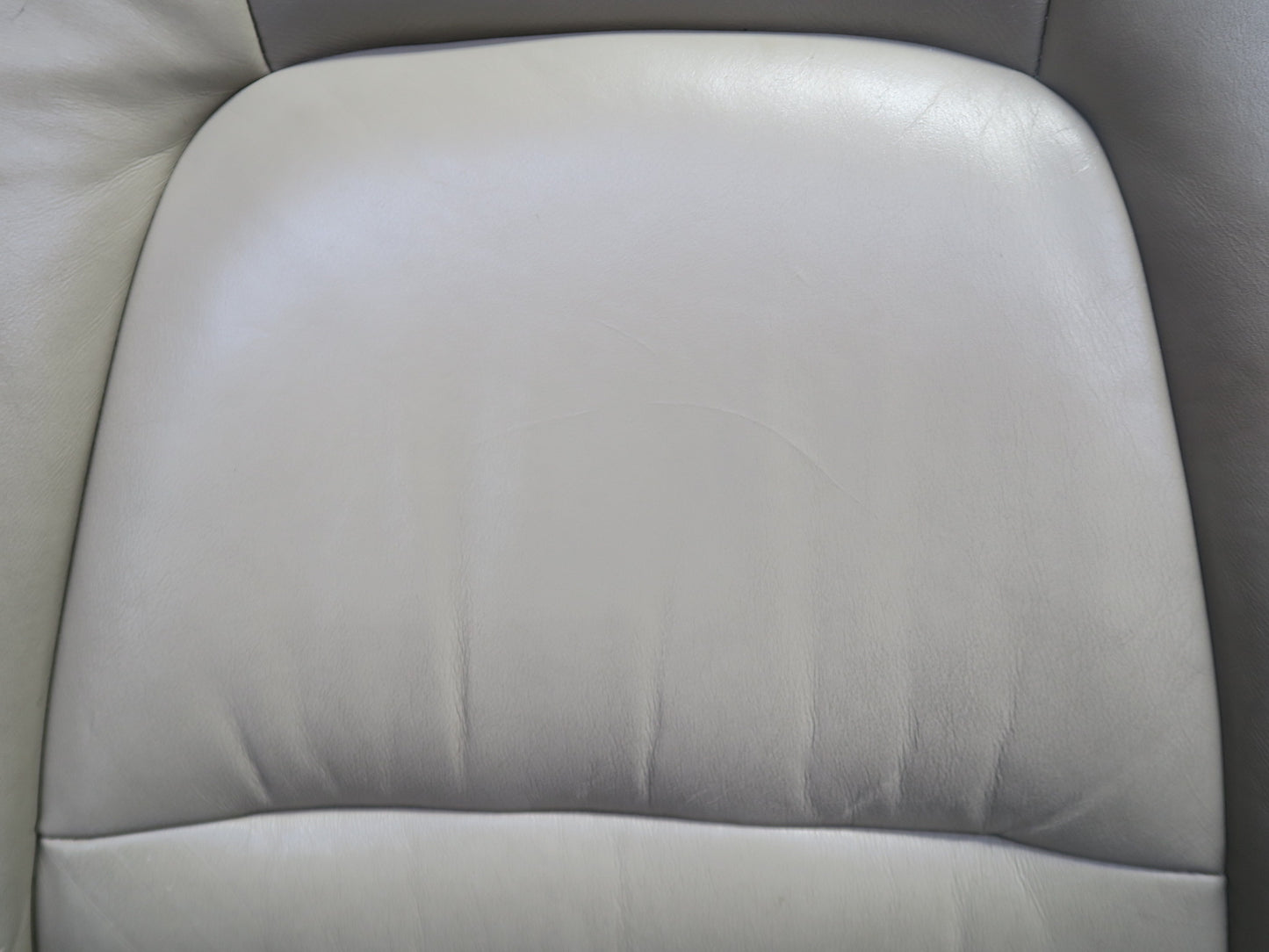 98-00 Lexus UCF20L LS400 Front Right Seat Upper Leather Cushion Ivory OEM