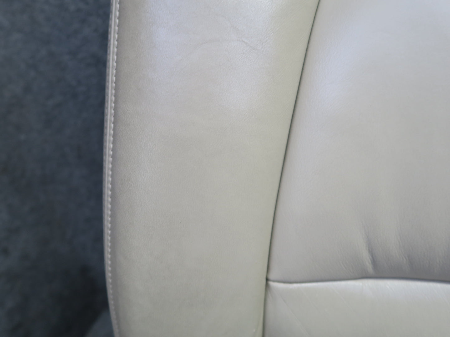 98-00 Lexus UCF20L LS400 Front Right Seat Upper Leather Cushion Ivory OEM