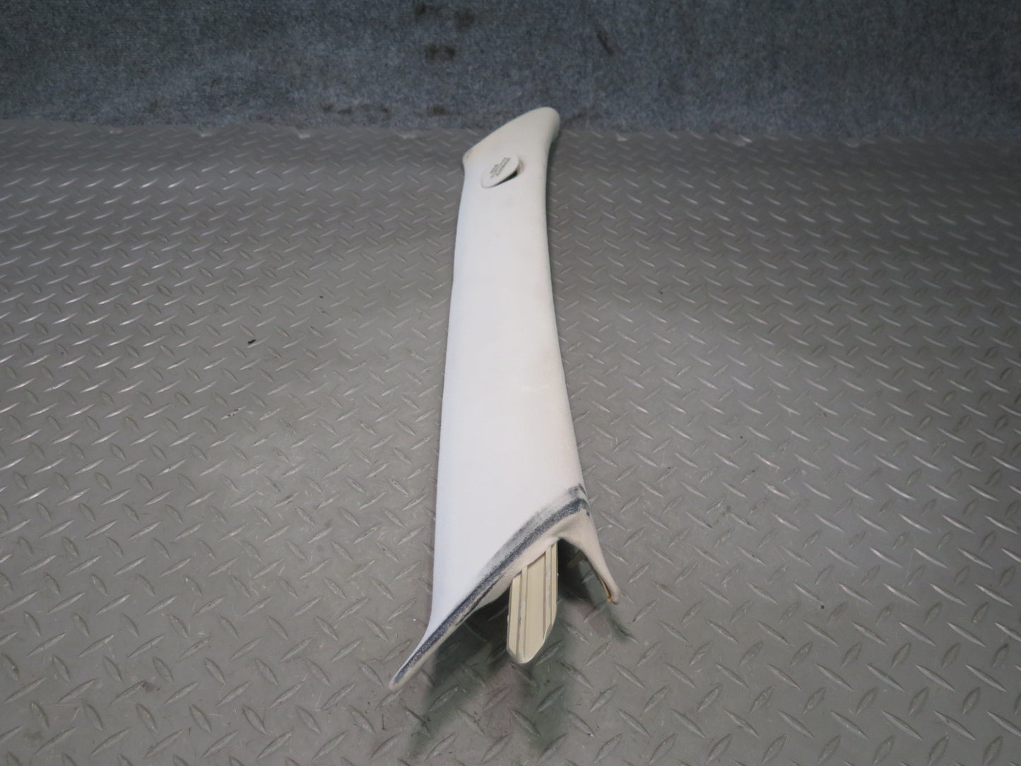 01-05 Lexus JCE10L IS300 Set of 2 Front Left & Right A Pillar Trim Cover OEM
