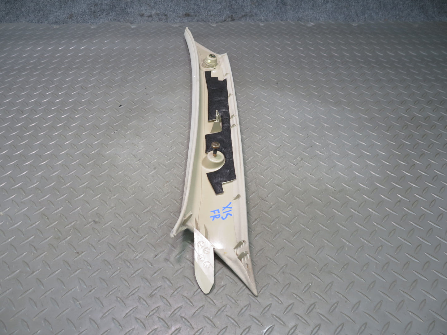 01-05 Lexus JCE10L IS300 Set of 2 Front Left & Right A Pillar Trim Cover OEM
