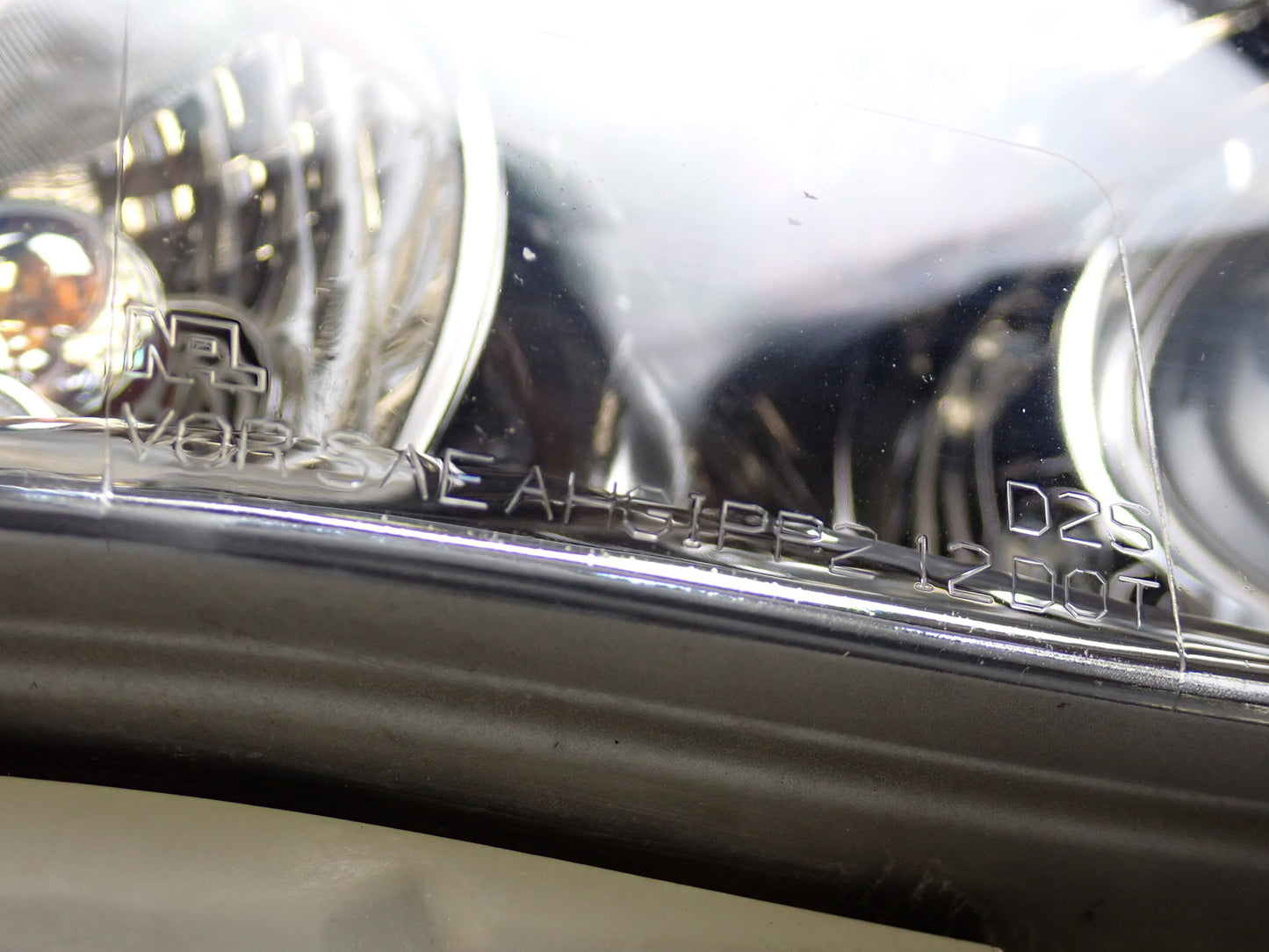 2013-2015 Infiniti JX35 QX60 Front Left Xenon HID Headlight Lamp