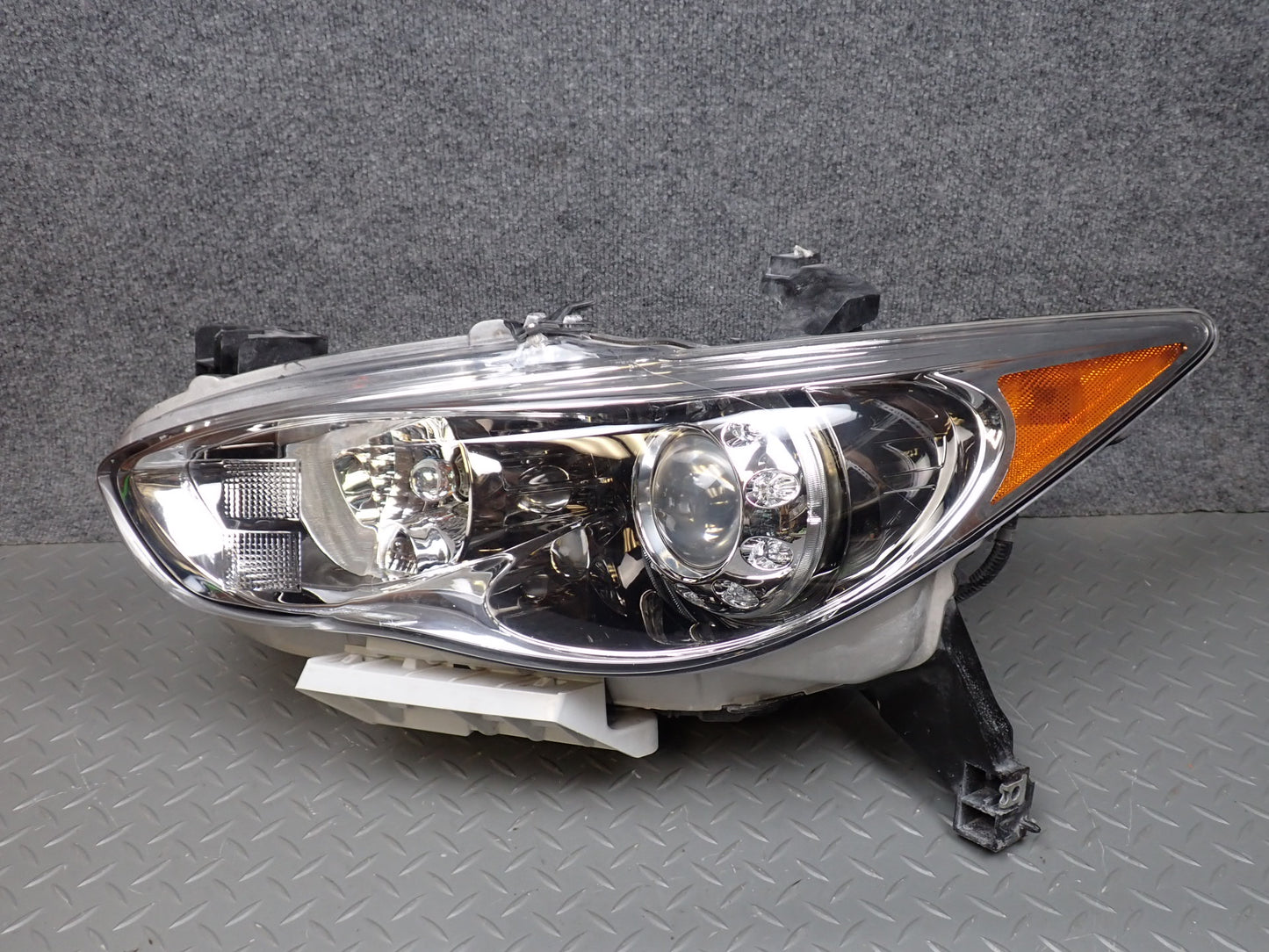 2013-2015 Infiniti JX35 QX60 Front Left Xenon HID Headlight Lamp