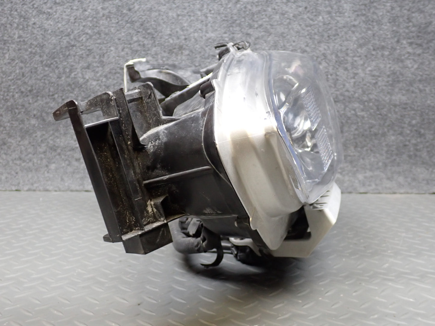 2013-2015 Infiniti JX35 QX60 Front Left Xenon HID Headlight Lamp
