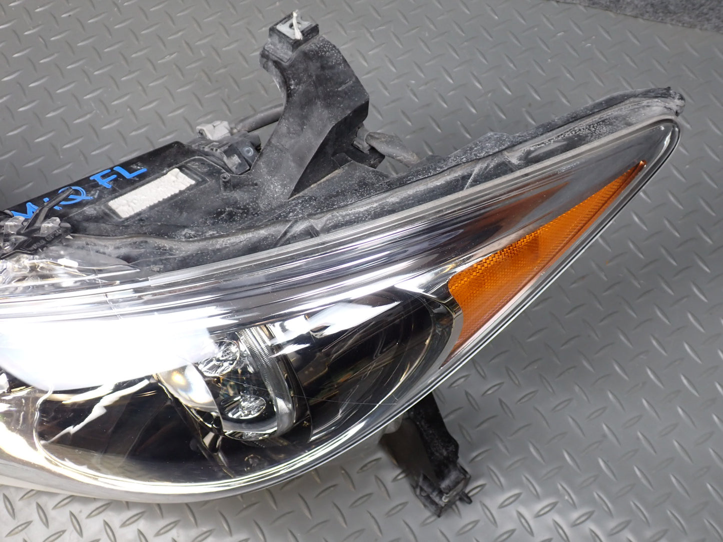 2013-2015 Infiniti JX35 QX60 Front Left Xenon HID Headlight Lamp