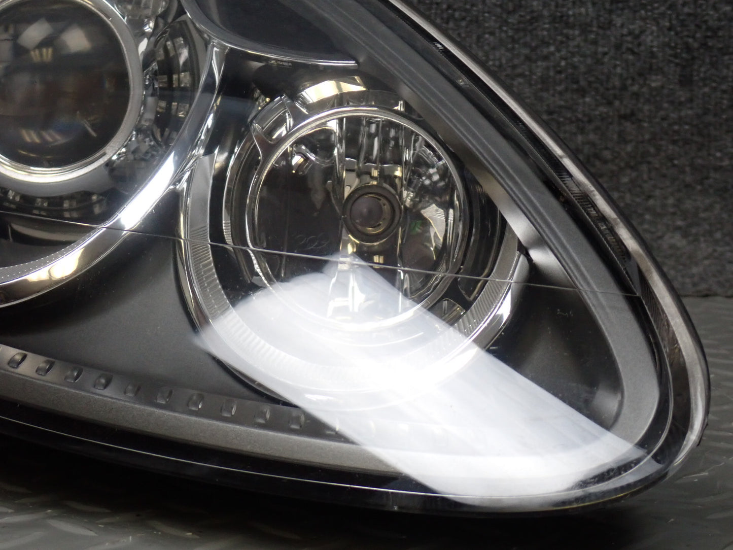 2011-2014 Porsche Cayenne 958 Front Right Side Xenon AFS HID Headlight Lamp