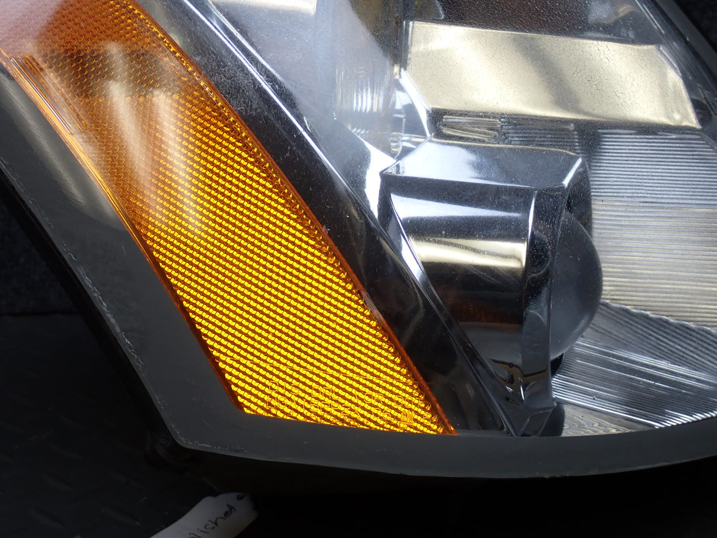 2004-2005 Cadillac XLR 4.6L V8 Front Right Pass Side Xenon Headlight Lamp
