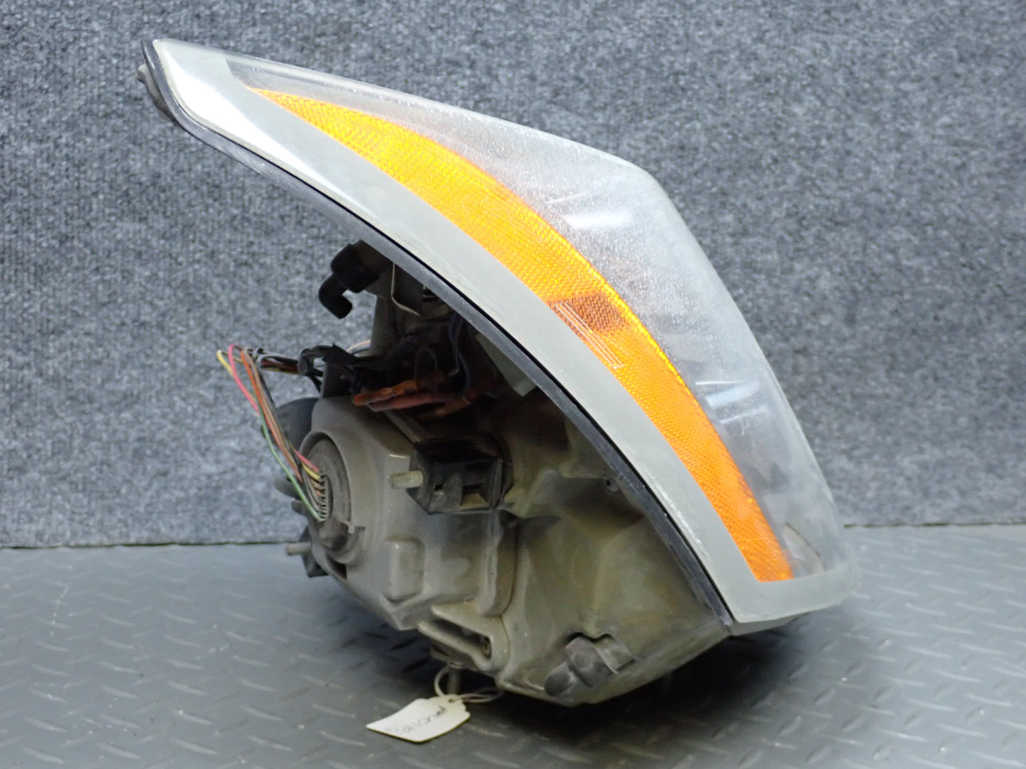 2004-2005 Cadillac XLR 4.6L V8 Front Right Pass Side Xenon Headlight Lamp