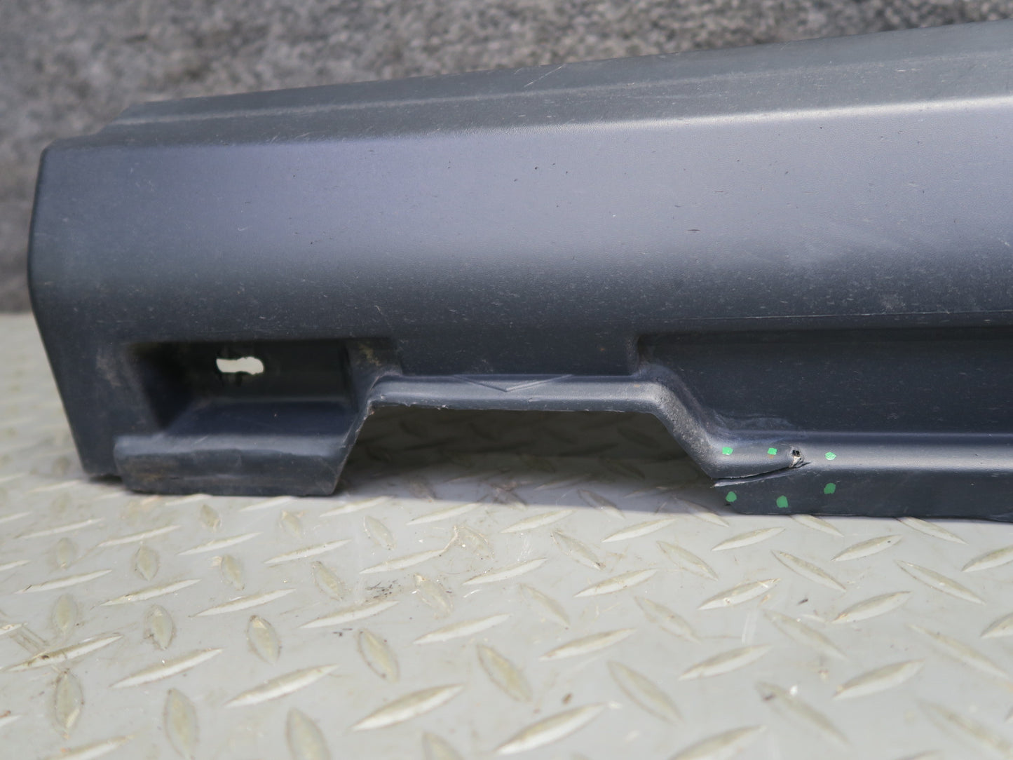 2012-2015 Range Rover Evoque L538 4DR Right Side Skirt Rocker Panel Molding